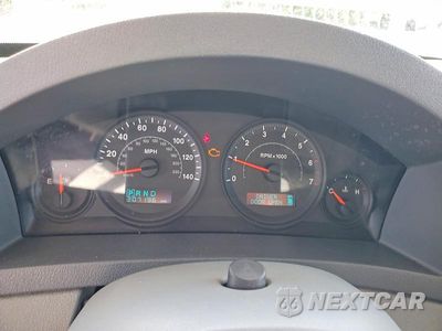Zdjęcie 9 z 12 samochodu: 2027 JEEP CHEEROKE VIN:1J4GS48K05C570392 - miniatura