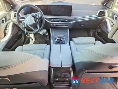 Zdjęcie 8 z 12 samochodu: 2025 BMW X5 VIN:5UX23EU02S9Z43334 - miniatura