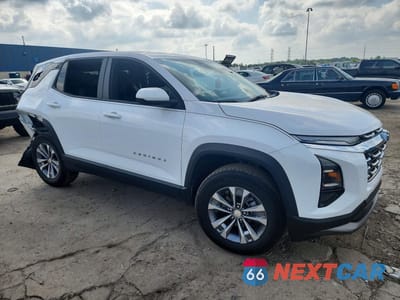 Czwarte zdjęcie samochodu z boku: 2026 CHEVROLET EQUINOX LT VIN:3GNAXPEG9TL111000 - miniatura