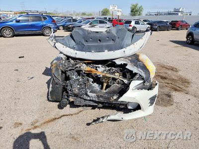Piąte zdjęcie samochodu w środku: 2017 TOYOTA 86 BASE VIN:JF1ZNAA10H8705017 - miniatura