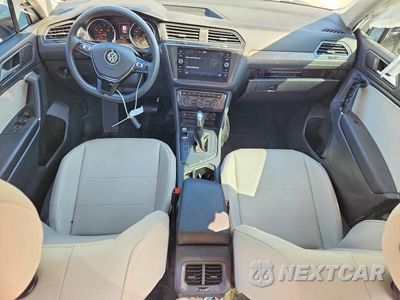 Zdjęcie 8 z 13 samochodu: 2020 VOLKSWAGEN TIGUAN SE VIN:3VV3B7AX5LM093869 - miniatura
