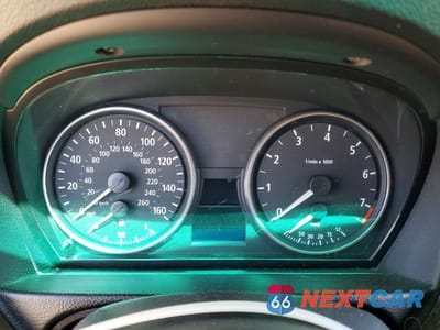 Zdjęcie 9 z 12 samochodu: 2006 BMW 3 SERIES I VIN:WBAVB13596PT06687 - miniatura