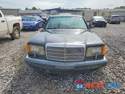 Piąte zdjęcie samochodu w środku: 1991 MERCEDES-BENZ 300 SEL VIN:WDBCA25D0MA566742 - miniatura