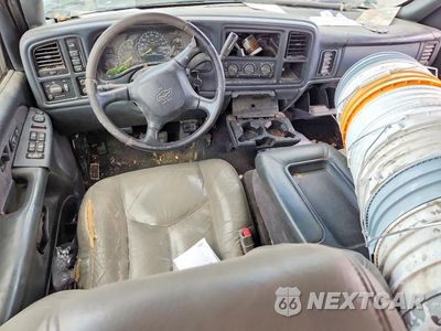 Zdjęcie 8 z 12 samochodu: 2001 CHEVROLET SILVERADO K2500 HEAVY DUTY VIN:1GCHK23U31F151114 - miniatura