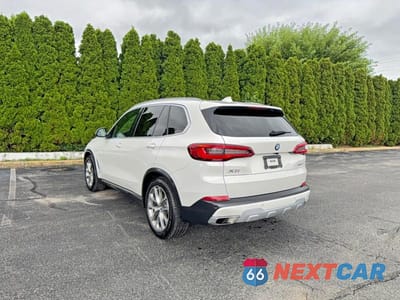 Trzecie zdjęcie samochodu z tyłu: 2019 BMW X5 XDRIVE40I VIN:5UXCR6C55KLL61916 - miniatura