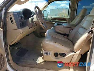 Zdjęcie 7 z 13 samochodu: 2006 FORD F250 SUPER DUTY VIN:1FTSW21P36EA64902 - miniatura