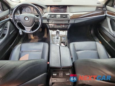 Zdjęcie 8 z 12 samochodu: 2015 BMW 528 XI VIN:WBA5A7C54FD620898 - miniatura