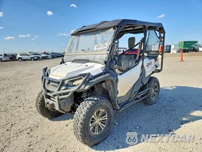 Drugie zdjęcie samochodu z przodu: 2016 HONDA SXS1000M UTILITY VEHICLE VIN:1HFVE0421G4002755 - miniatura