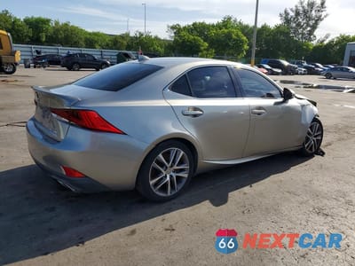 Trzecie zdjęcie samochodu z tyłu: 2018 LEXUS IS 300 VIN:JTHBA1D21J5075669 - miniatura