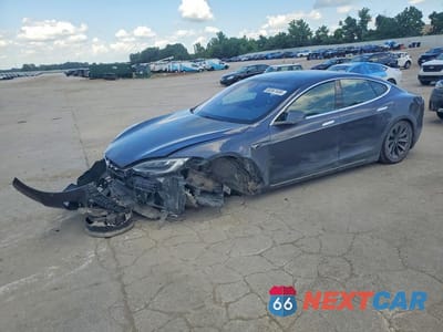 2019 TESLA MODEL S 5YJSA1E25KF331117 - główne zdjęcie licytacji z USA - miniatura