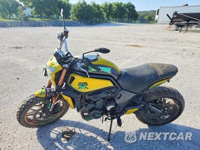 Trzecie zdjęcie samochodu z tyłu: 2022 CF MOTO 700 VIN:LCEPEWL15N6005092 - miniatura