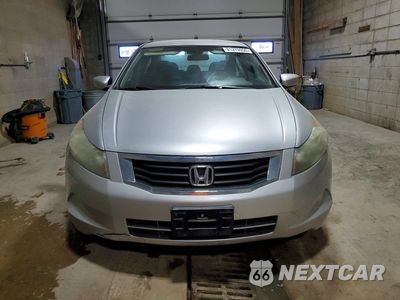 Piąte zdjęcie samochodu w środku: 2008 HONDA ACCORD LXP VIN:1HGCP26478A072271 - miniatura