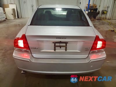 Zdjęcie 6 z 12 samochodu: 2006 VOLVO S60 2.5T VIN:YV1RH592062536827 - miniatura