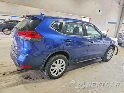 Trzecie zdjęcie samochodu z tyłu: 2017 NISSAN ROGUE S VIN:JN8AT2MV1HW012877 - miniatura