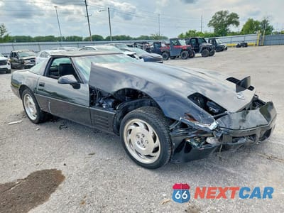 Czwarte zdjęcie samochodu z boku: 1993 CHEVROLET CORVETTE VIN:1G1YY23P4P5113701 - miniatura