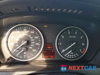Zdjęcie 9 z 13 samochodu: 2007 BMW X5 4.8I VIN:5UXFE83537LZ44271 - miniatura