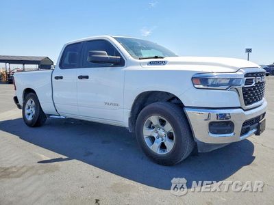 Czwarte zdjęcie samochodu z boku: 2025 RAM 1500 TRADESMAN VIN:1C6SRECG7SN193460 - miniatura