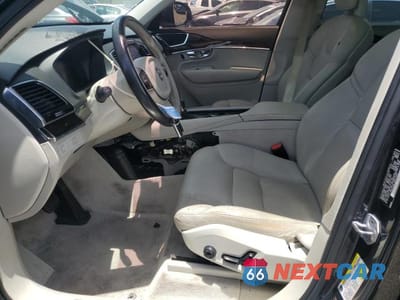 Zdjęcie 7 z 13 samochodu: 2016 VOLVO XC90 T6 VIN:YV4A22PK4G1035045 - miniatura