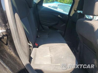 Zdjęcie 10 z 12 samochodu: 2016 FORD FOCUS SE VIN:1FADP3F23GL288067 - miniatura