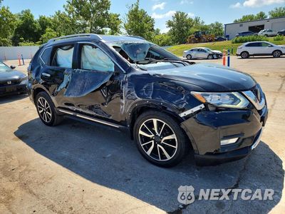 Czwarte zdjęcie samochodu z boku: 2019 NISSAN ROGUE S VIN:5N1AT2MV3KC789710 - miniatura