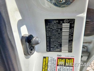 Zdjęcie 13 z 13 samochodu: 2017 TOYOTA COROLLA LE VIN:2T1BURHE3HC843743 - miniatura