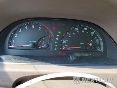 Zdjęcie 9 z 12 samochodu: 2002 TOYOTA CAMRY LE VIN:4T1BE32KX2U032441 - miniatura