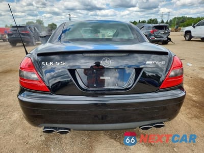 Zdjęcie 6 z 12 samochodu: 2005 MERCEDES-BENZ SLK 55 AMG VIN:WDBWK73FX5F075000 - miniatura