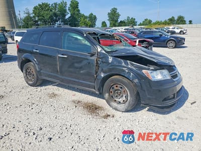 Czwarte zdjęcie samochodu z boku: 2018 DODGE JOURNEY SE VIN:3C4PDCAB0JT171386 - miniatura