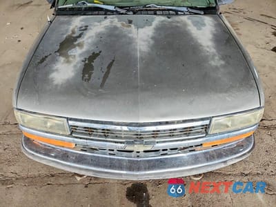 Zdjęcie 11 z 12 samochodu: 1998 CHEVROLET BLAZER VIN:1GNDT13W8W2208632 - miniatura