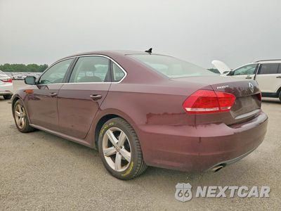 Drugie zdjęcie samochodu z przodu: 2013 VOLKSWAGEN PASSAT SE VIN:1VWBP7A35DC051131 - miniatura