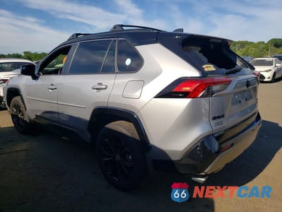 Drugie zdjęcie samochodu z przodu: 2024 TOYOTA RAV4 XSE VIN:JTME6RFV5RD569184 - miniatura