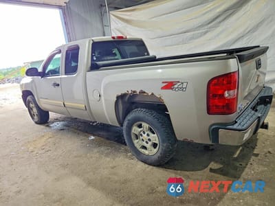 Drugie zdjęcie samochodu z przodu: 2008 CHEVROLET SILVERADO K1500 VIN:2GCEK19J081107339 - miniatura