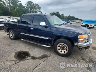 Czwarte zdjęcie samochodu z boku: 2006 GMC NEW SIERRA C1500 VIN:2GTEC13VX61274443 - miniatura