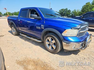 Czwarte zdjęcie samochodu z boku: 2017 RAM 1500 SLT VIN:3C6RR6LT4HG563847 - miniatura