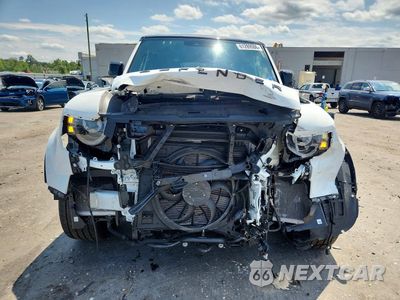 Piąte zdjęcie samochodu w środku: 2025 LAND ROVER DEFENDER 130 X-DYNAMIC SE VIN:SALE2FEU5S2418438 - miniatura