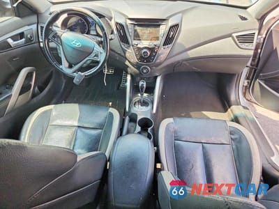 Zdjęcie 8 z 13 samochodu: 2015 HYUNDAI VELOSTER TURBO VIN:KMHTC6AE7FU232920 - miniatura