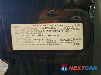 Zdjęcie 12 z 12 samochodu: 1999 GMC NEW SIERRA C1500 VIN:1GTEC14W1XZ510705 - miniatura
