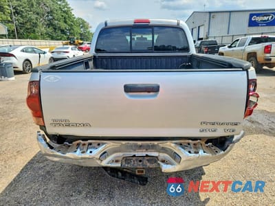 Zdjęcie 6 z 12 samochodu: 2007 TOYOTA TACOMA DOUBLE CAB PRERUNNER VIN:3TMJU62N77M042175 - miniatura