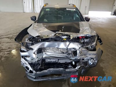Piąte zdjęcie samochodu w środku: 2024 SUBARU CROSSTREK WILDERNESS VIN:4S4GUHT63R3782321 - miniatura