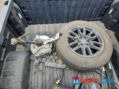 Zdjęcie 12 z 13 samochodu: 2025 GMC SIERRA K1500 VIN:1GTPUAEK7SZ245752 - miniatura