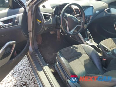 Zdjęcie 8 z 12 samochodu: 2013 HYUNDAI VELOSTER BASE VIN:KMHTC6ADXDU172099 - miniatura
