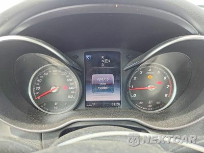 Zdjęcie 9 z 12 samochodu: 2015 MERCEDES-BENZ C 300 VIN:55SWF4JB1FU091806 - miniatura