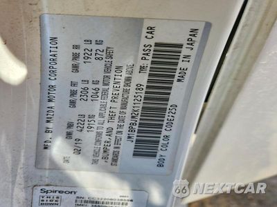 Zdjęcie 13 z 13 samochodu: 2019 MAZDA 3 VIN:JM1BPBJM2K1125189 - miniatura