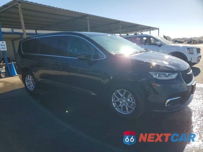 Czwarte zdjęcie samochodu z boku: 2026 CHRYSLER PACIFICA SELECT VIN:2C4RC1BGXTR226216 - miniatura