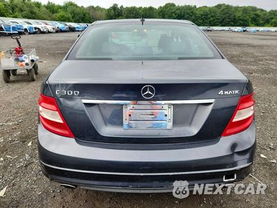 Zdjęcie 6 z 12 samochodu: 2011 MERCEDES-BENZ C 300 4MATIC VIN:WDDGF8BB4BF646464 - miniatura