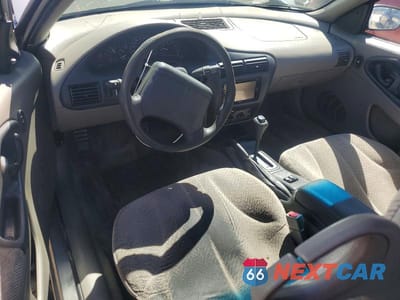 Zdjęcie 8 z 12 samochodu: 2000 CHEVROLET CAVALIER Z24 VIN:1G1JF12T2Y7208151 - miniatura