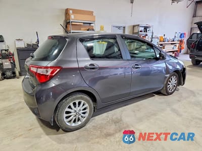 Trzecie zdjęcie samochodu z tyłu: 2018 TOYOTA YARIS 5-DOOR LE VIN:VNKKTUD36JA096909 - miniatura