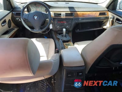 Zdjęcie 8 z 12 samochodu: 2009 BMW 328 I SULEV VIN:WBAPH53589A435073 - miniatura