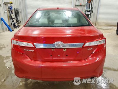 Zdjęcie 6 z 12 samochodu: 2014 TOYOTA CAMRY XLE VIN:4T4BF1FKXER385526 - miniatura