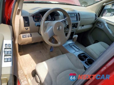 Zdjęcie 8 z 13 samochodu: 2005 NISSAN PATHFINDER XE VIN:5N1AR18W35C769022 - miniatura